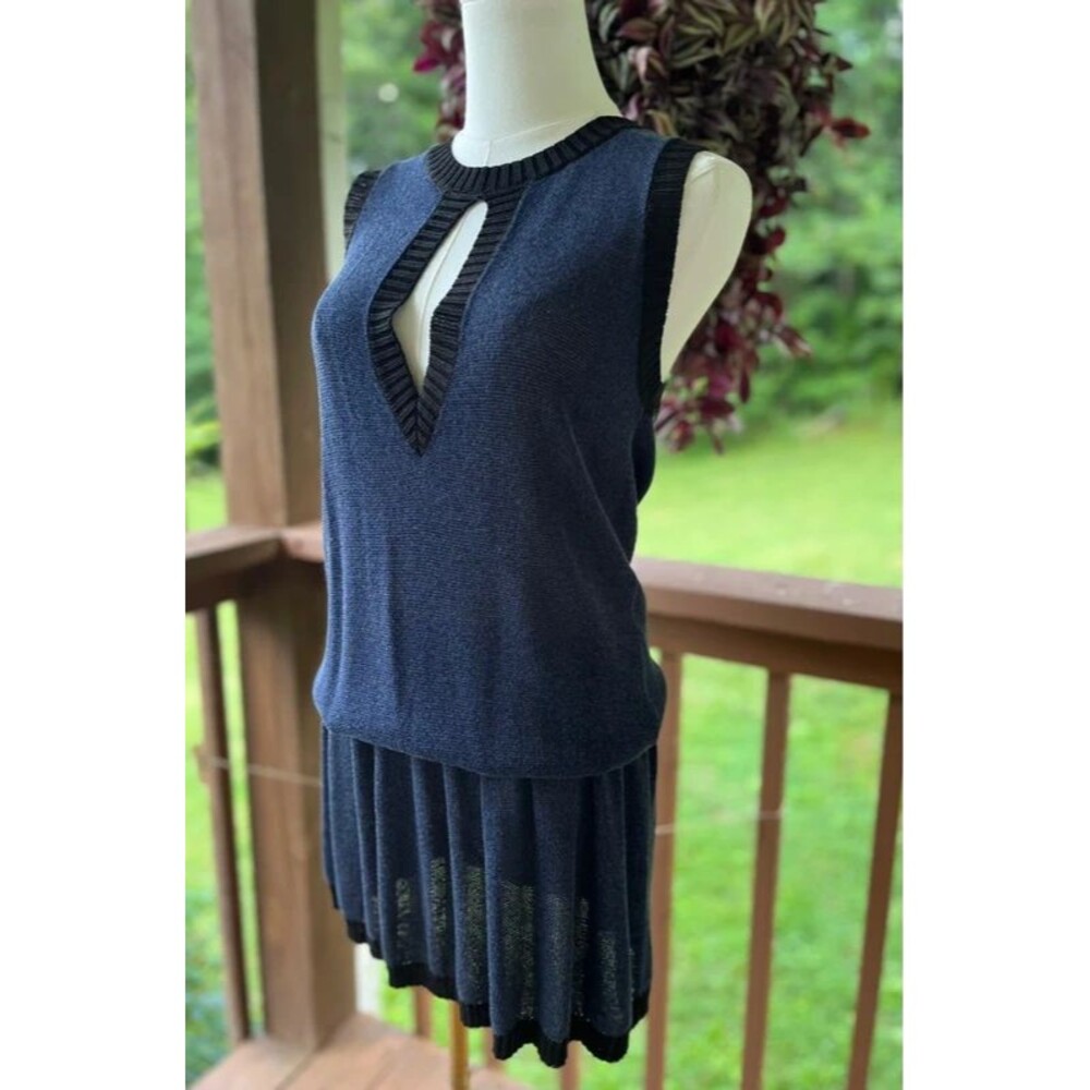 Nanette Lepore Small Navy Knit Keyhole Sleeveless Sweater Dress - Picture 2 of 6